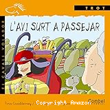 L´Avi surt a passejar