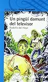 Un pingüí damunt del televisor